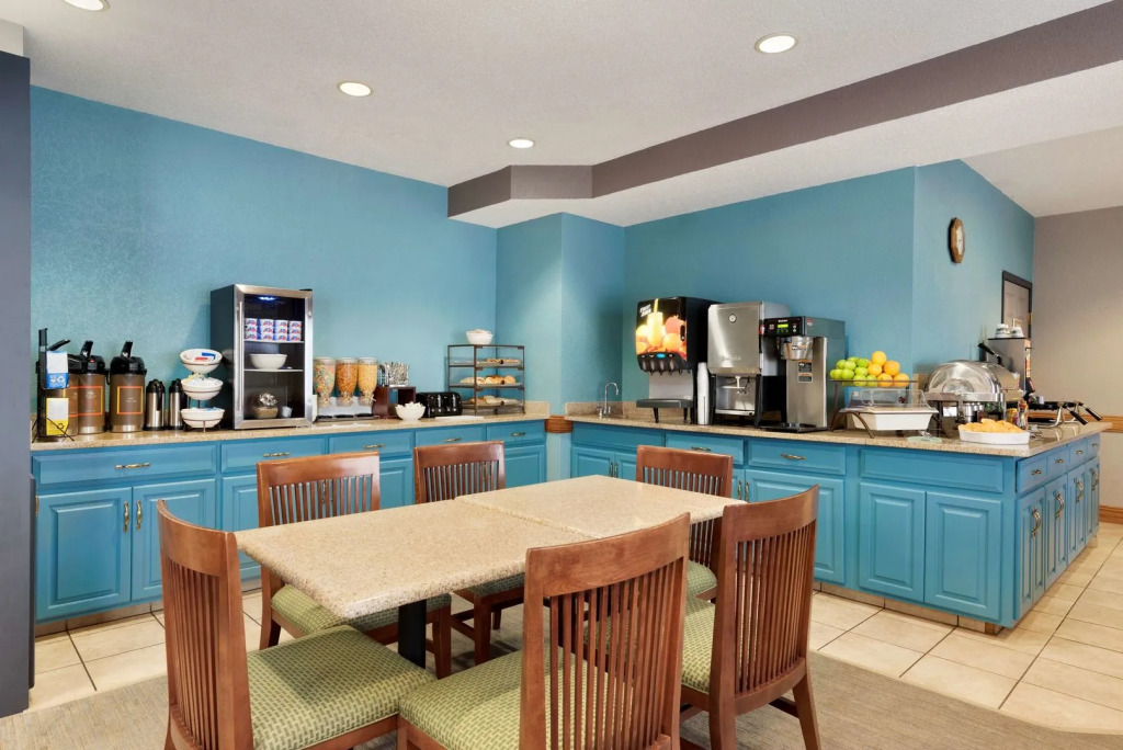 Country Inn & Suites by Radisson, Minneapolis-Shakopee