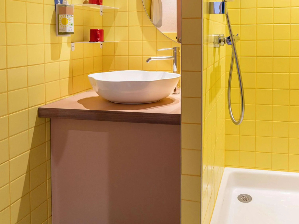 ibis Styles Pont du Gard Route dAvignon