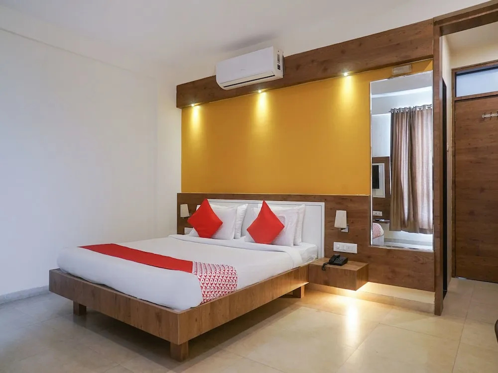 OYO 15845 Sanskruti Resort