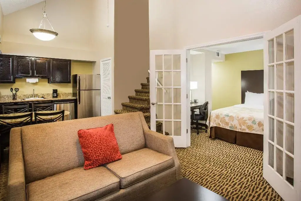 Hawthorn Suites by Wyndham Orlando International Drive