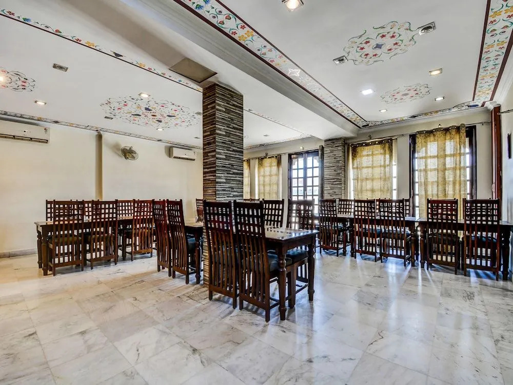 OYO 22400 Hotel Lichana Haveli