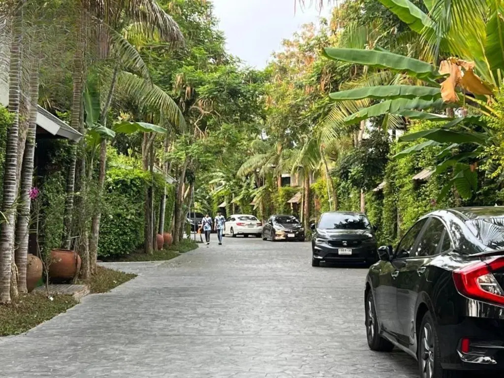 IP Plus Pool Villa Pattaya