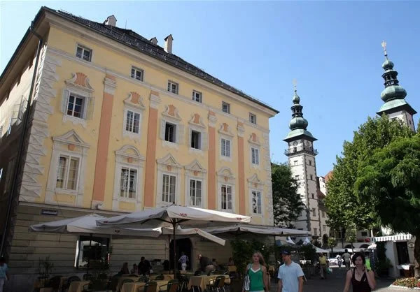 Palais Salzamt