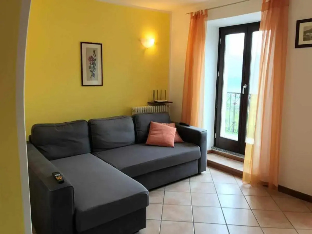 Beautiful lake view apartment in Gravedona - Larihome