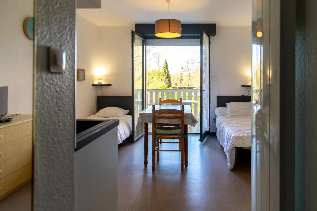Appartement T1 A 300M Des Thermes De Barbotan