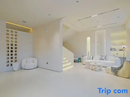 Jingdezhen Ruchu Hostel (Tao Xichuan Creative Plaza)