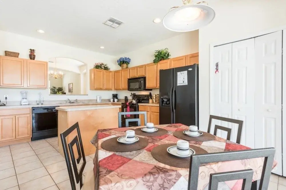Kissimmee Vacation Homes by Sunshine HV