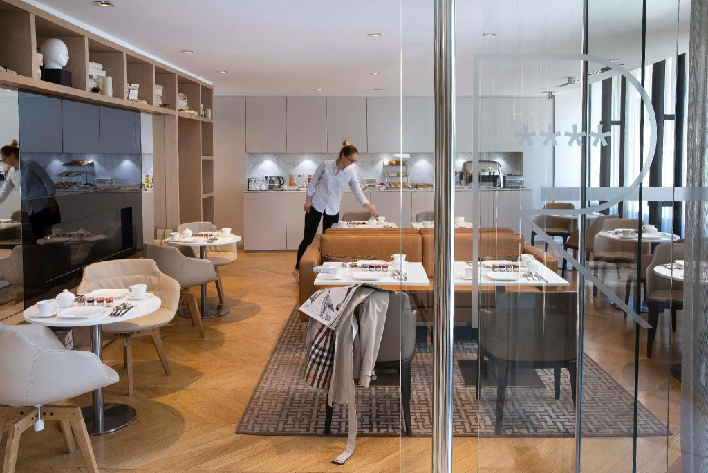 Hôtel R de Paris - Boutique Hotel