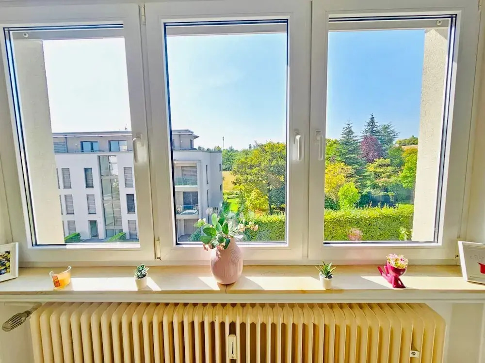 Chic Urban Stay 2BR with parking