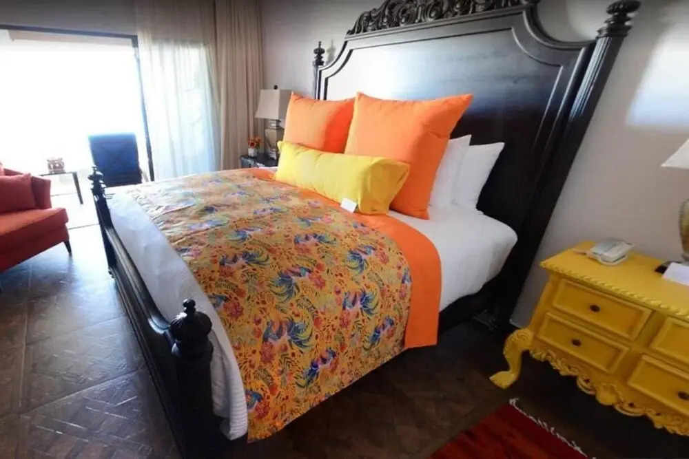 Spacious 3 Bedroom With Plunge Pool in Cabo