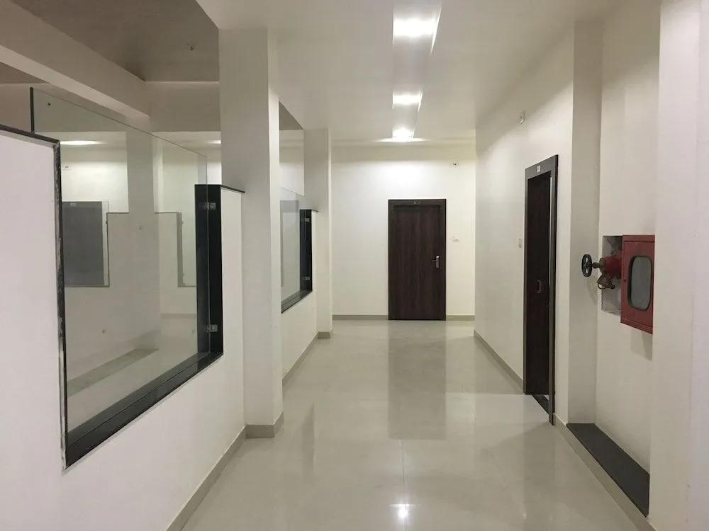 Hotel Paras