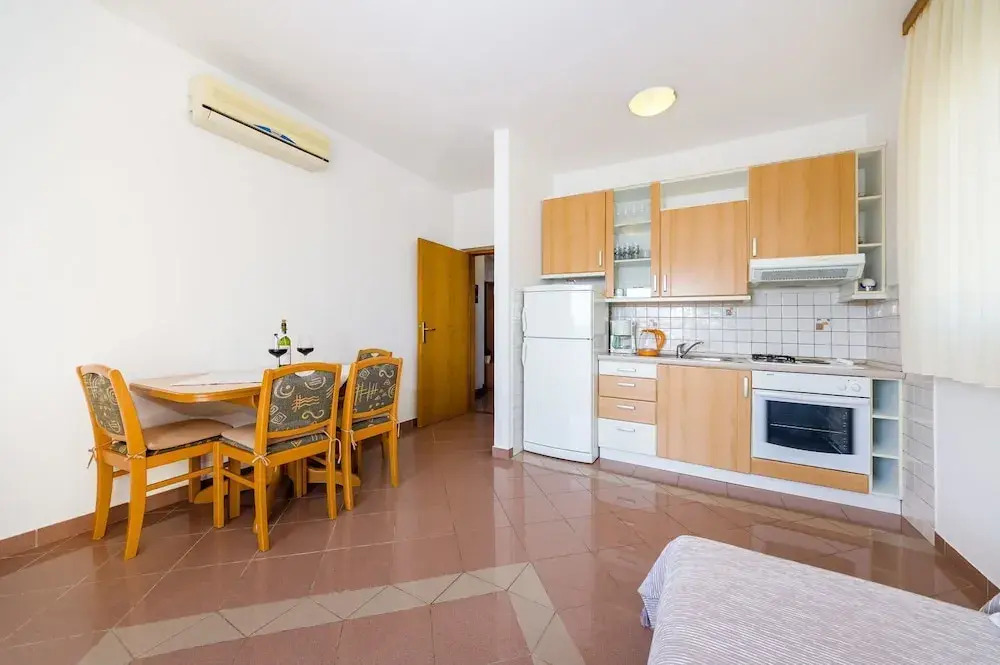 2-room Apartment 40 M2 On 2 Levels On 1st Floor - Inh 28217