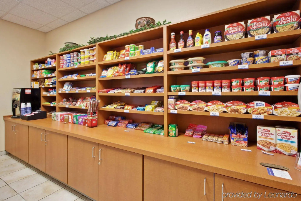 Candlewood Suites Terre Haute by IHG