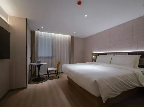Homeinn Plus Hotel ( Pingyao Old Street Liangzhu Site Park)