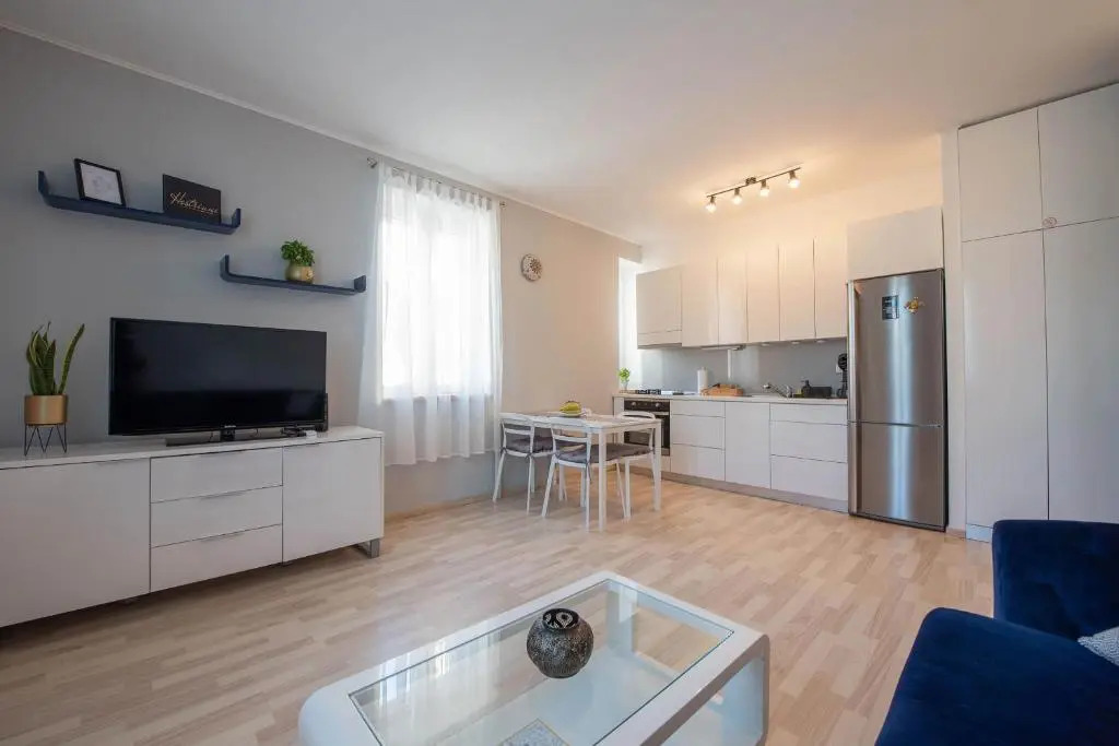 Hostrinus apartment