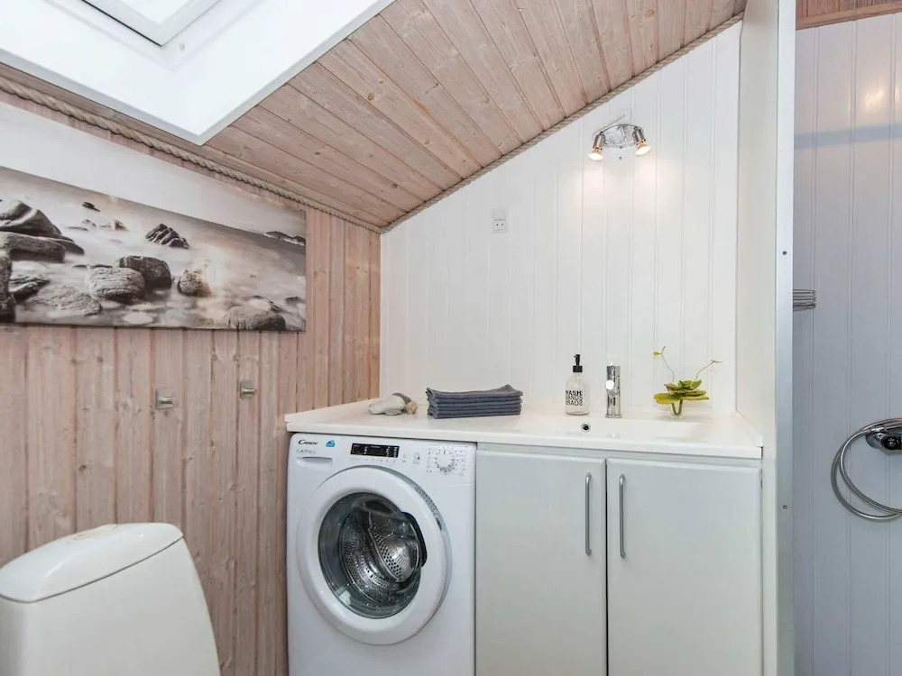 6 Person Holiday Home in Romo