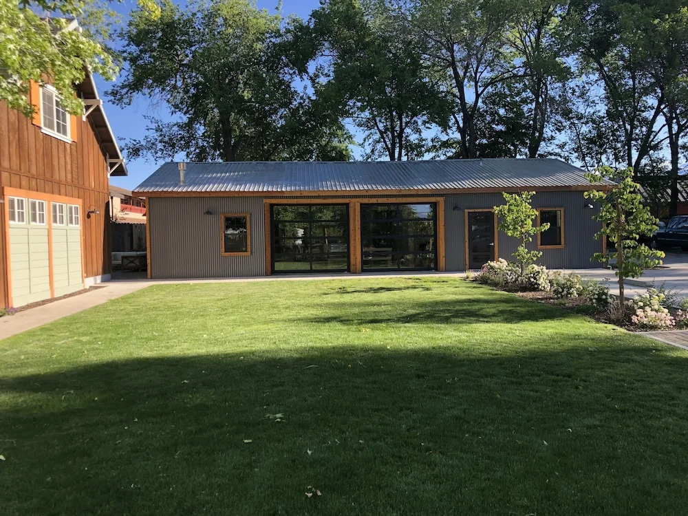 Eastside Guesthouse and Bivy