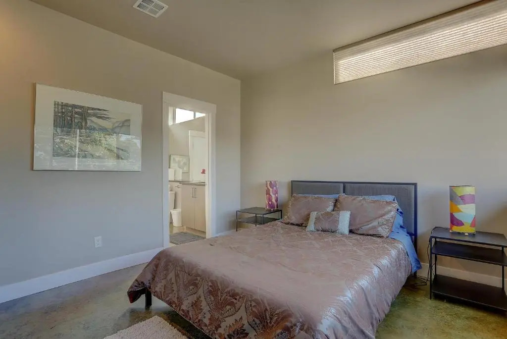 Casa Del Stoke-Rvr Vw-AC-3BR/3B