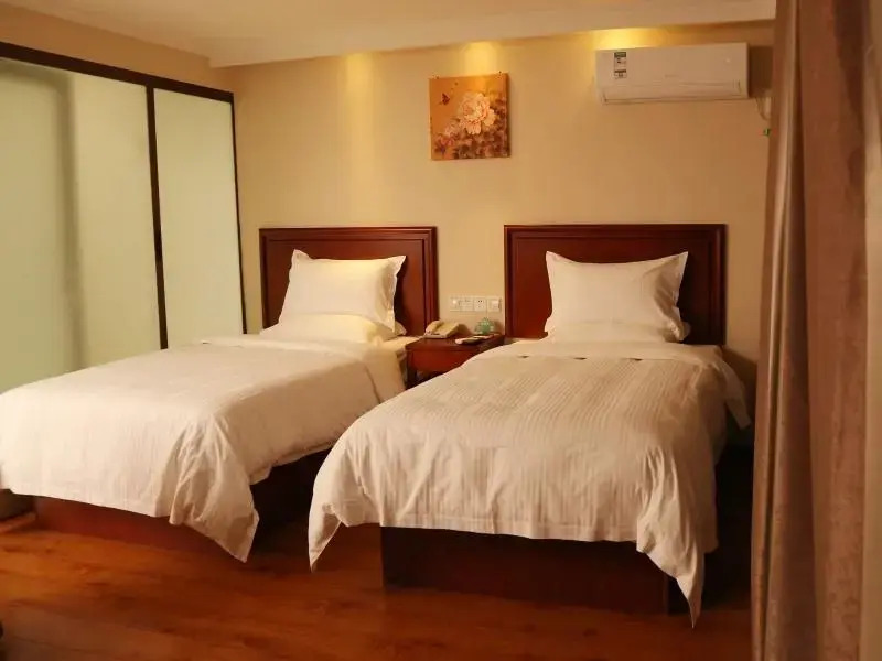 GreenTree Inn Luoyang Zhongzheng Street Express Hotel