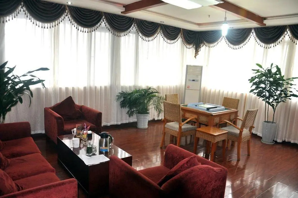 Oulaijia Hotel