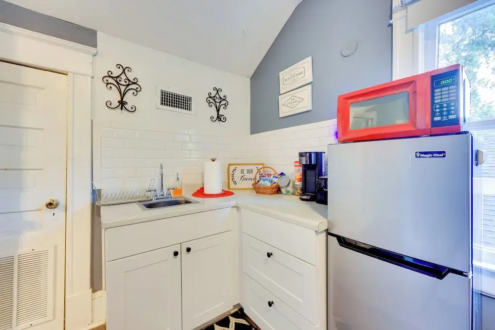Historic Jacksonville Retreat ~ 2 Mi to Downtown!