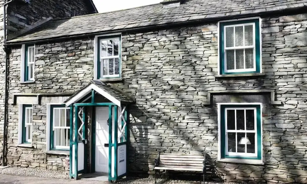 Dove Holme Cottage
