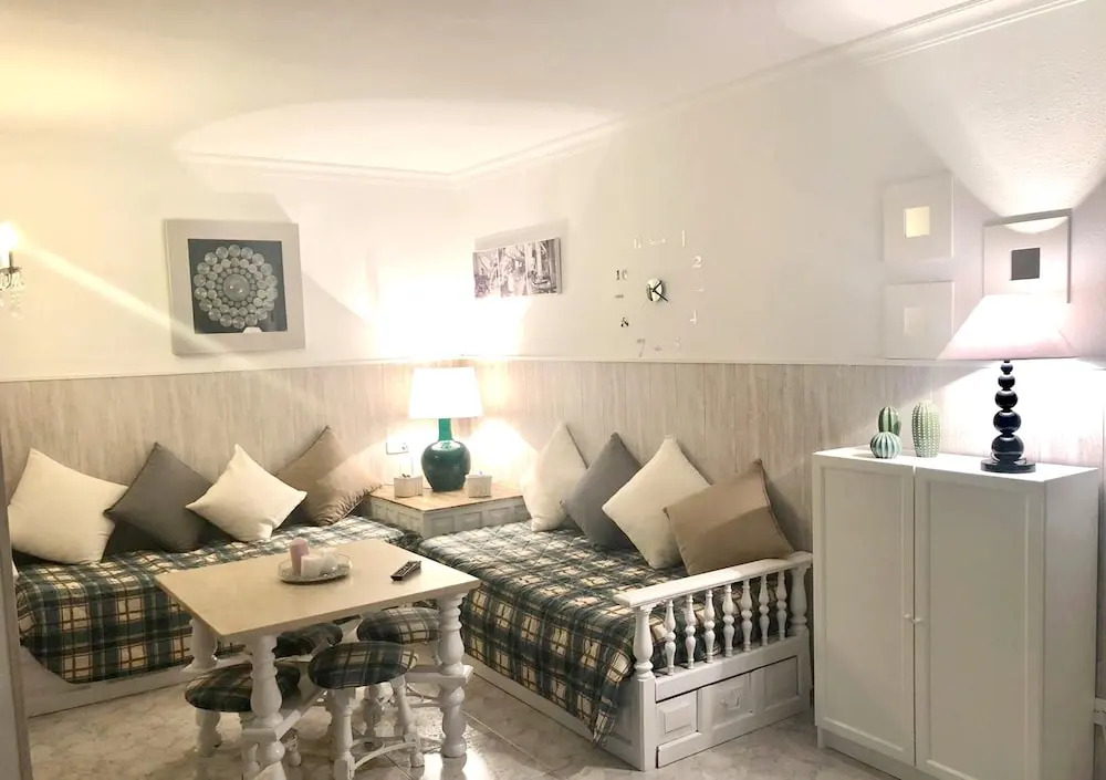 Apartment with One Bedroom in Fuengirola, with Wonderful Sea View, Pool Access, Terrace - 20 M From the Beach