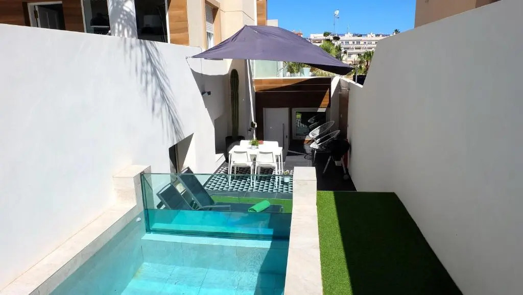 EBLI House