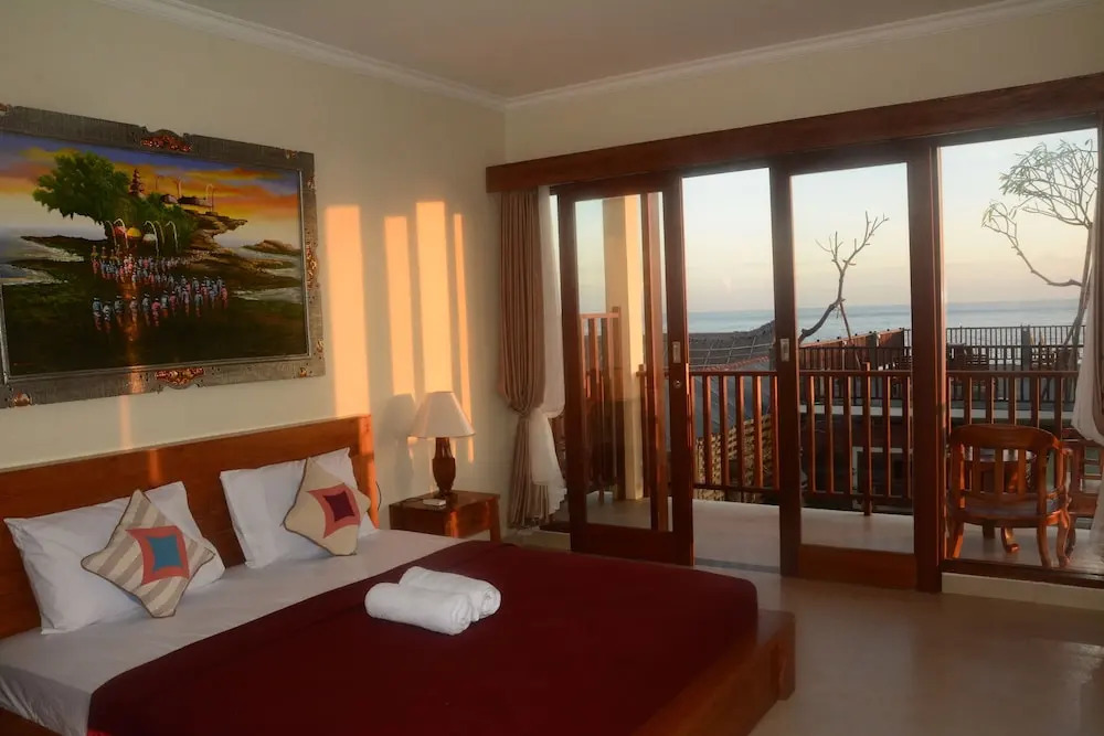 Amed Sunset Beach