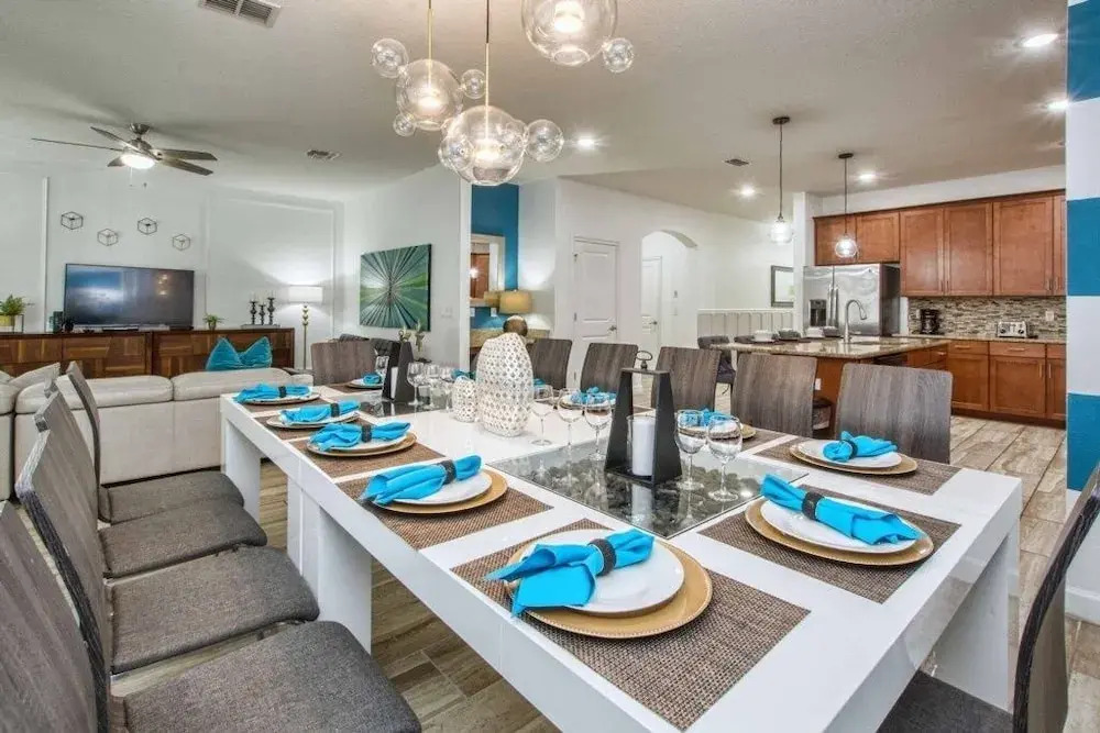 Storey Lake-6 Bedroom Pool -1651ST Home by RedAwning