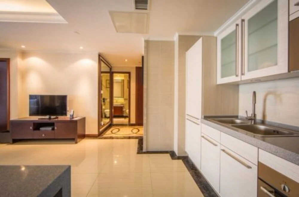 Qingdao Center Hotel and Apartment