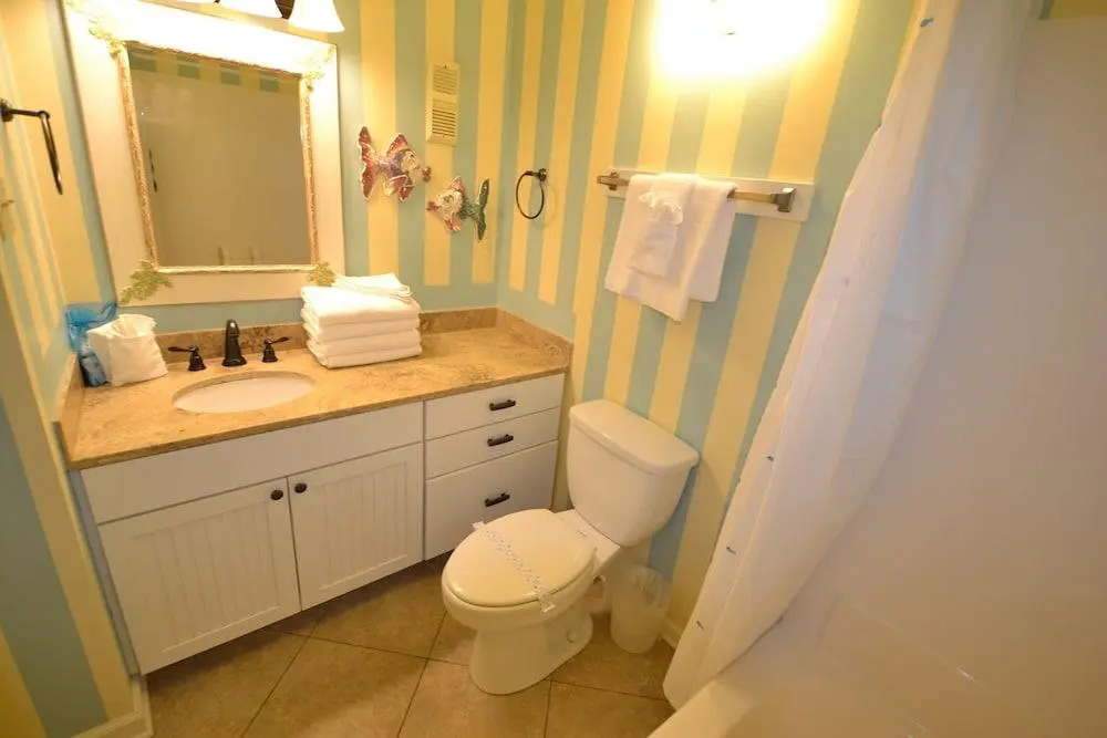 Sea Breeze 119 by Bender Vacation Rentals