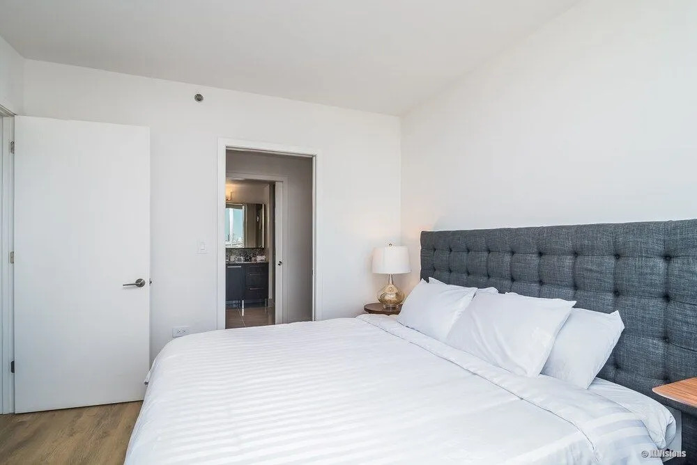 Apartment in River North with Balcony