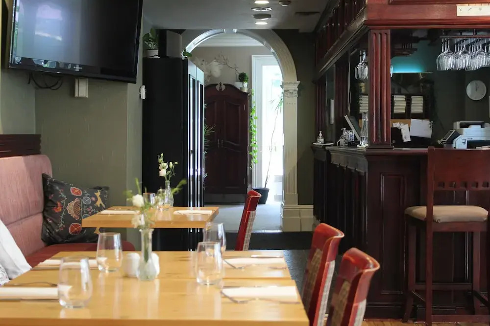 Westover Inn