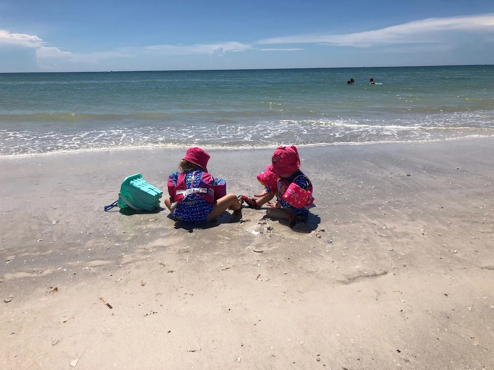 Absolute Anna Maria- 2 Bedroom Condo