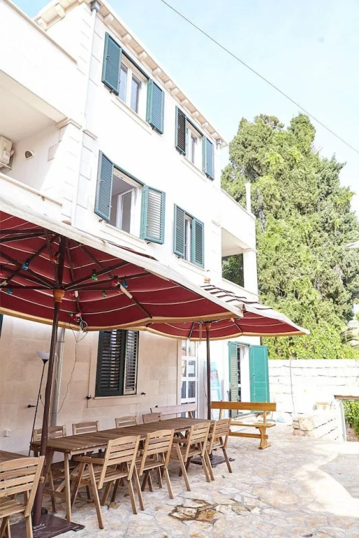 Love Dubrovnik Hostel