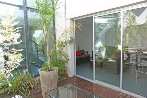 Cañas Suites Urbanas