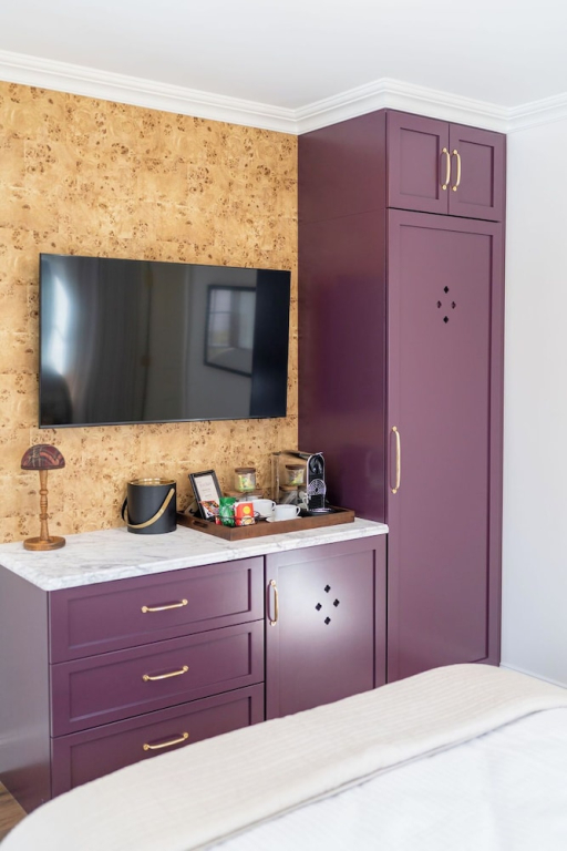 The Francis Hotel & Suites