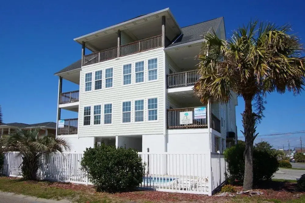 Atlantic Breeze Villa B by RedAwning