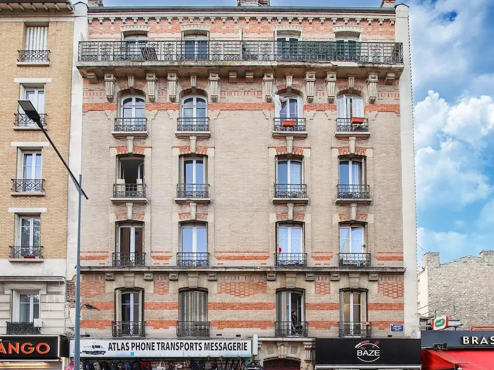 Magnificent Apartment Near the Center of Paris