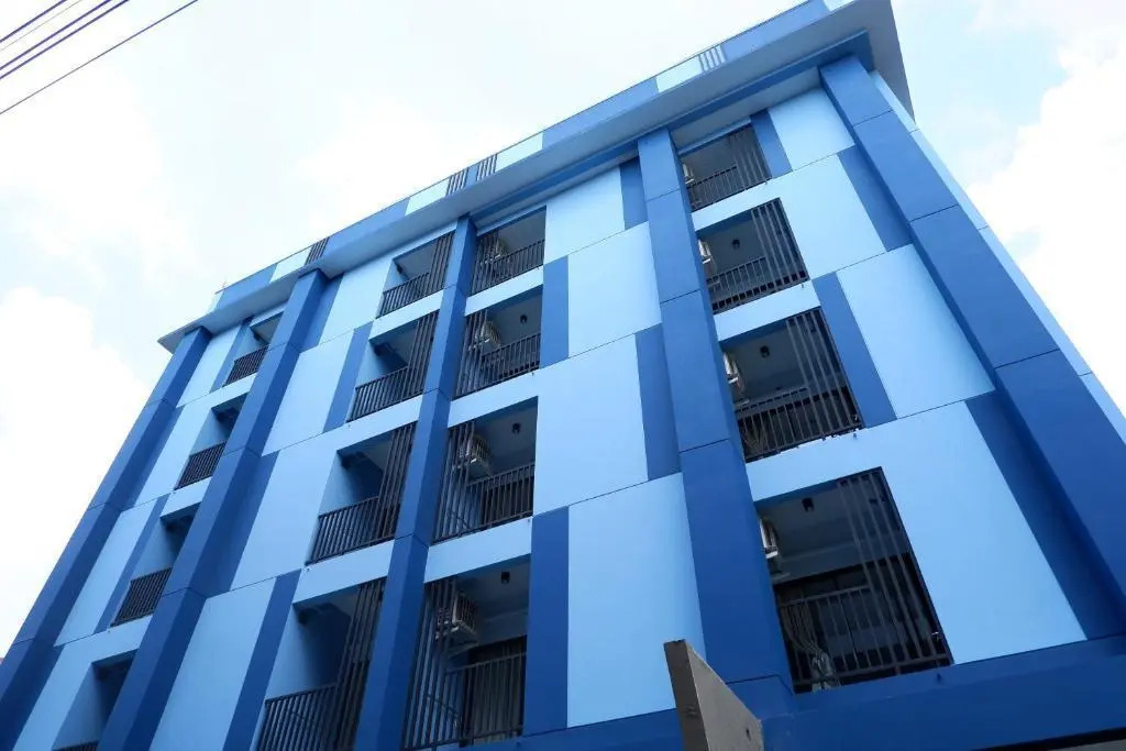 J & L Residence and Spa