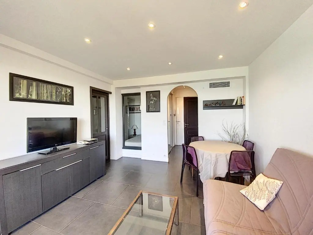 Appartement Cannes, 2 pièces, 4 personnes - FR-1-470-13