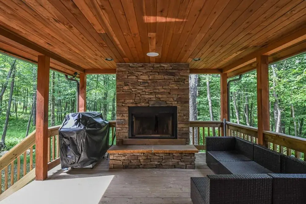 Maple Manor by Taylor Made Deep Creek