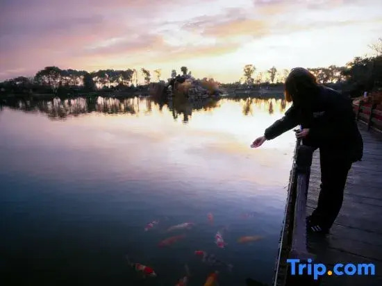 Yixing Shuimo Hentique Resort
