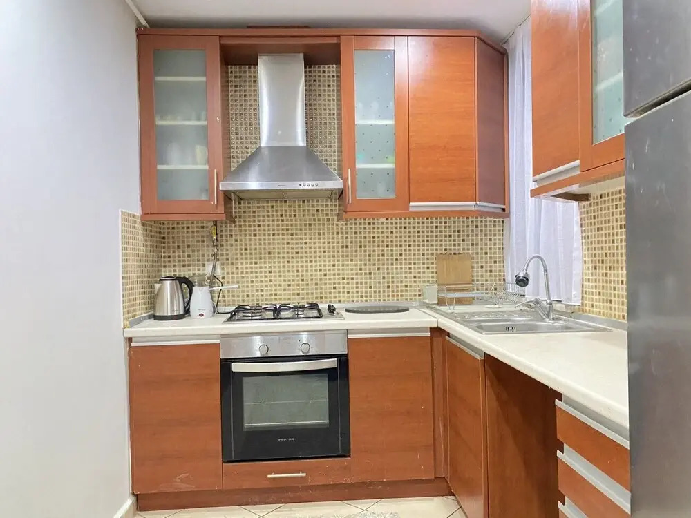 Sleek and Central Flat With Backyard in Sisli