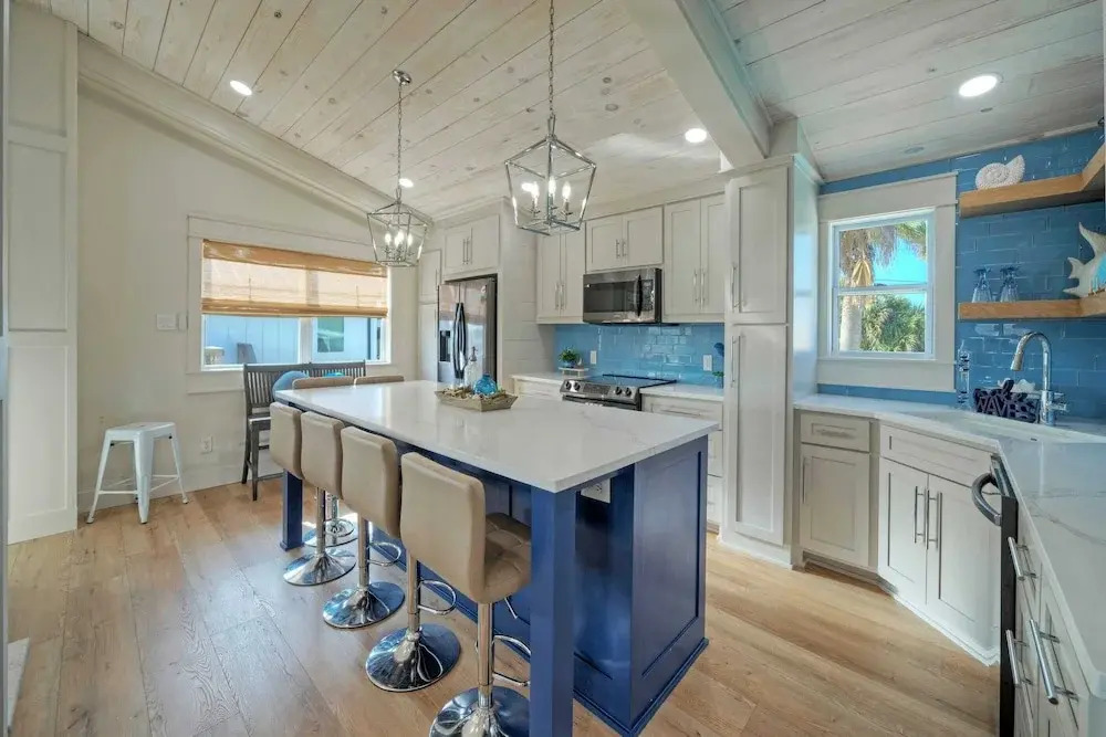 Seaglass Landing Private Pool, Cabana, & Near Port Aransas Beaches