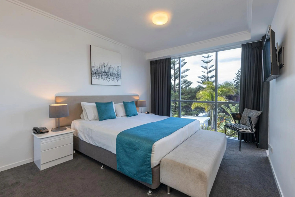 Ocean Pacific Resort - Official