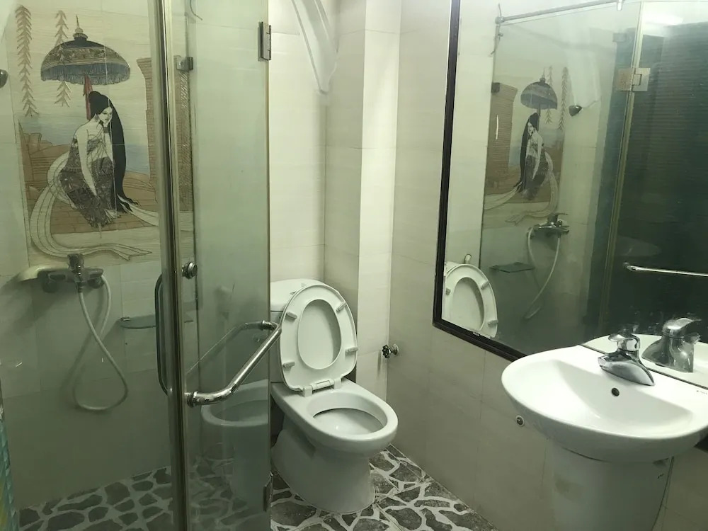Bich Thuy Motel by OYO Rooms