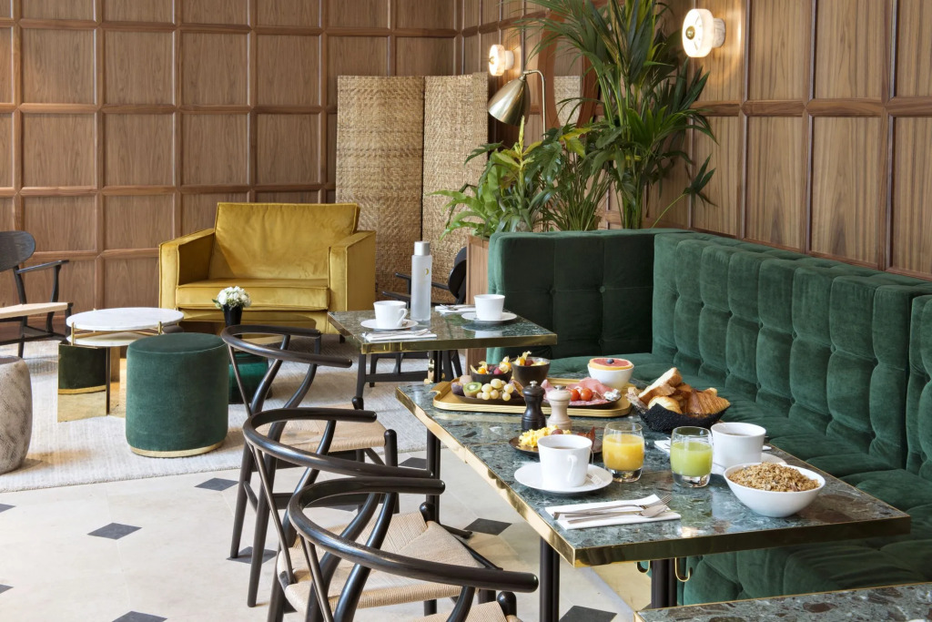 Hotel Parister Piscine & Spa