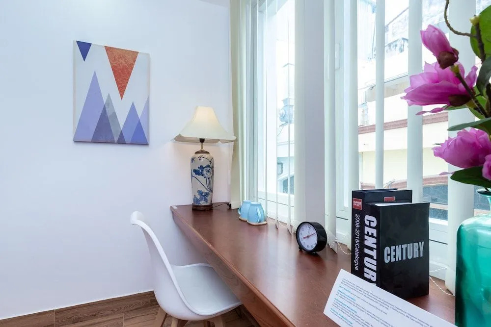 Cozrum Homes Le Thanh Ton